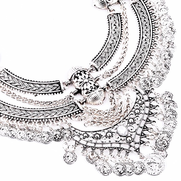 LAST ONE! NEW Silver Boho Coin Collar Necklace - Picture 3 of 7